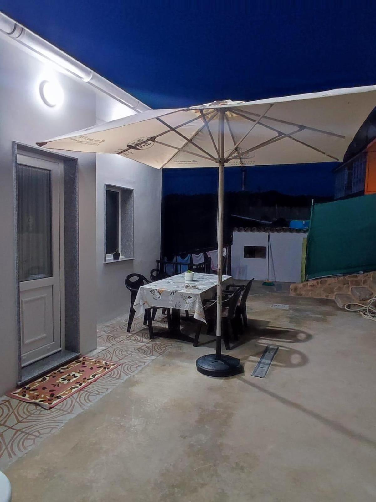 O Cobijo De Elva Villa Arou Luaran gambar